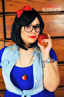 Hipster Snow White