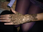 henna hand 11