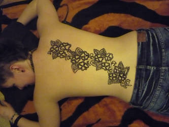 Henna back 2