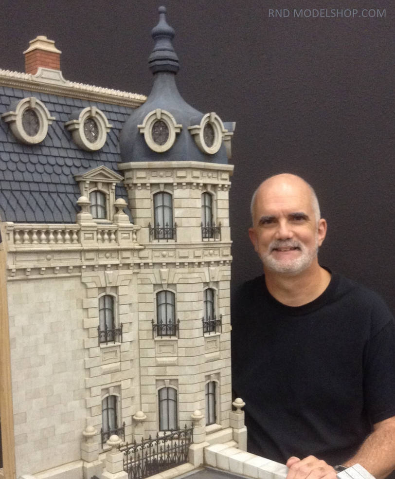 Miniature 1:12 Scale Hotel Exterior Model