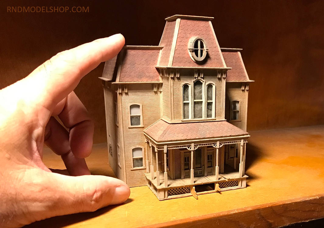 Psycho House Wood Miniature 1:87 scale