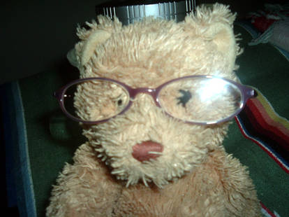 Teddy bear with glasses