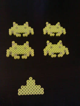 Space Invaders Perler magnet set