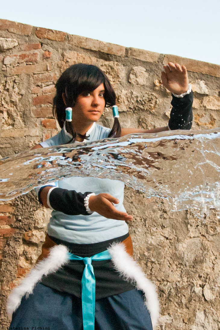 Avatar Korra REAL water bending 2 (DETAIL)