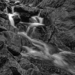 Brissago falls BW