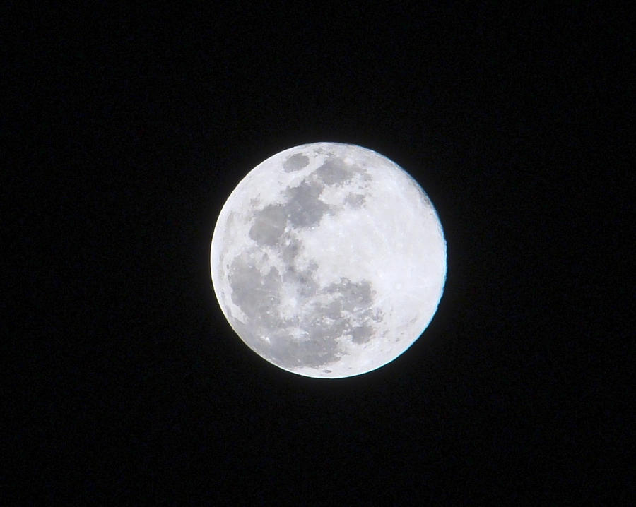 perfect moon by alashotokan on DeviantArt