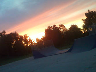 Sunset at skatepark xD