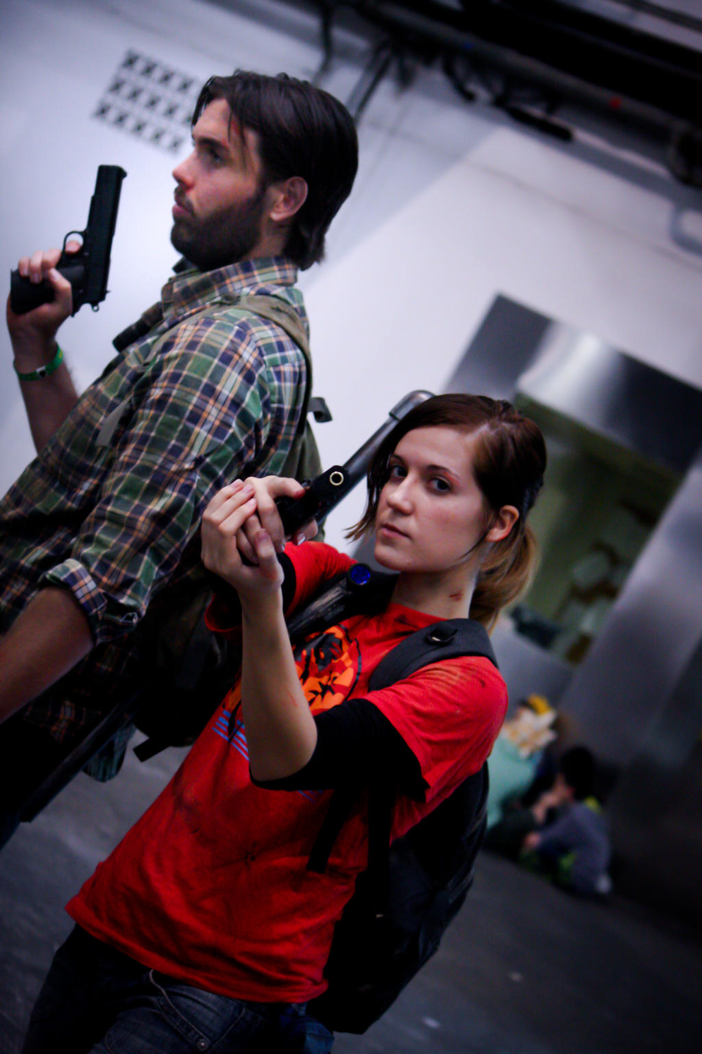 File:Cosplay of Ellie and Joel from The Last of Us at Geek Kon 2014  (14910050707).jpg - Wikimedia Commons