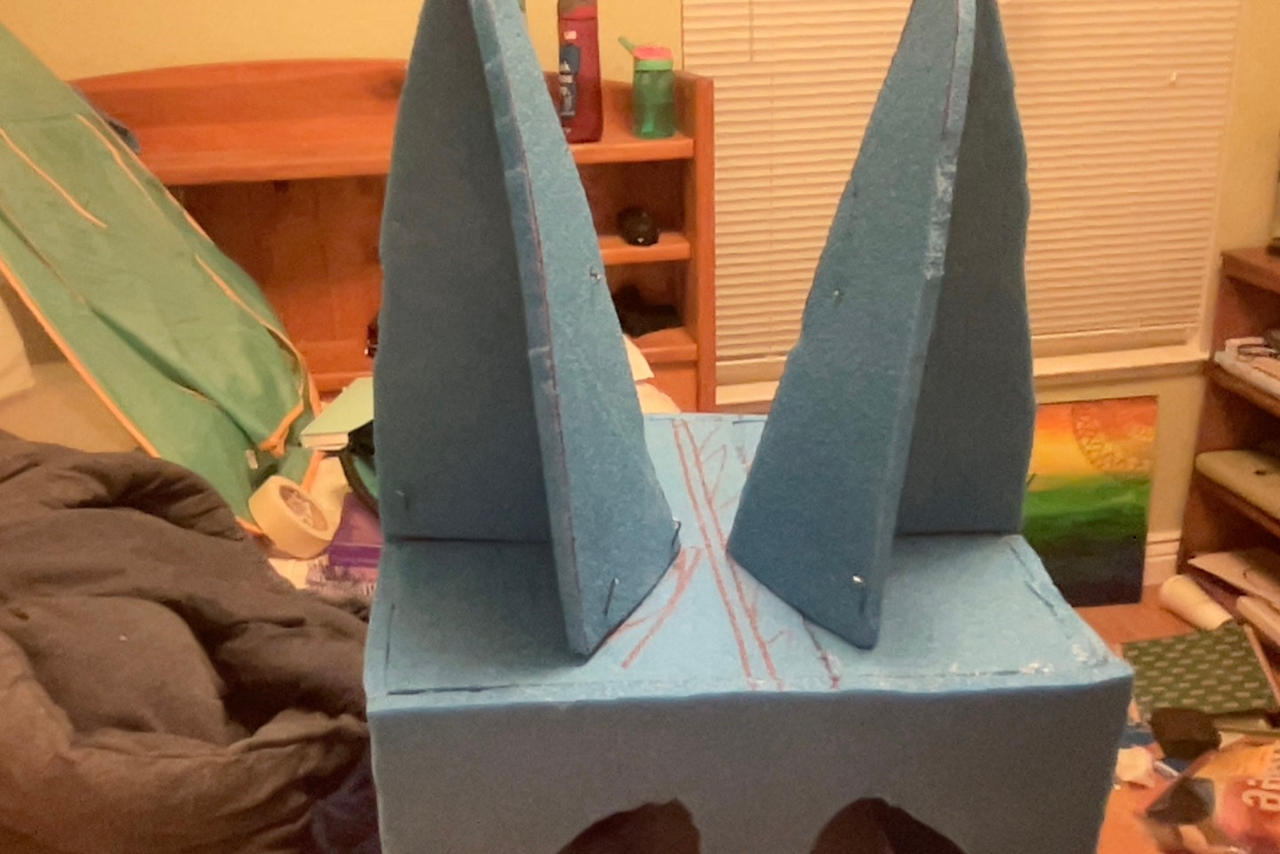 pinned base ears