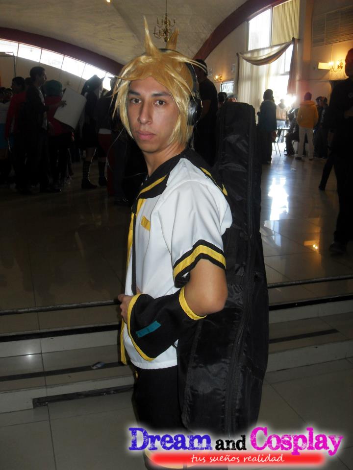 len cosplay #1