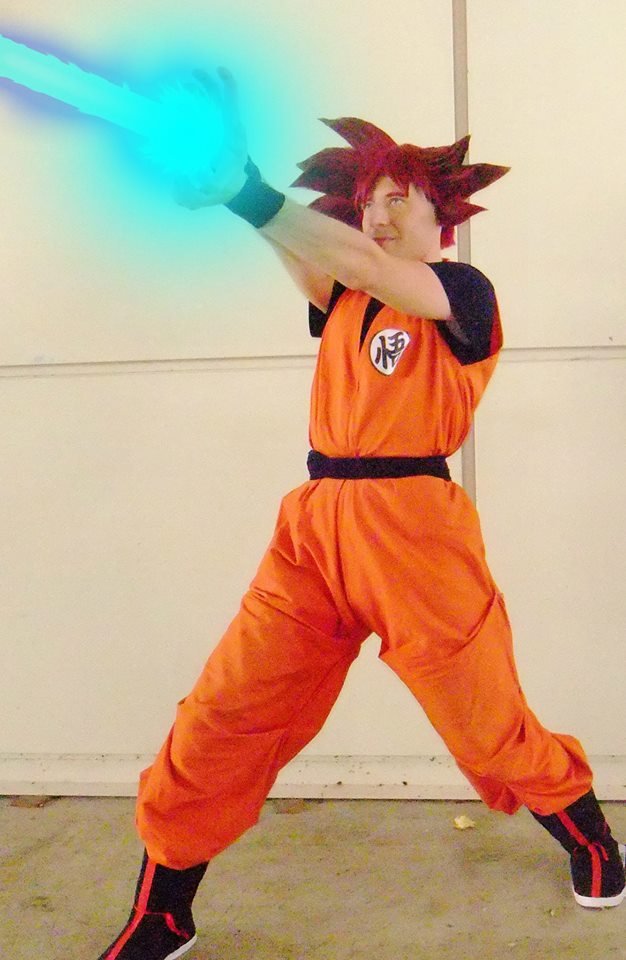 Dragon Ball Super Cosplay Shows Off Super Saiyan God Goku