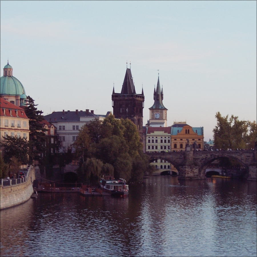 Praha square 7