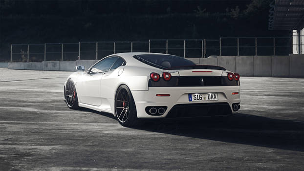 F430 Peal White | ADV.1