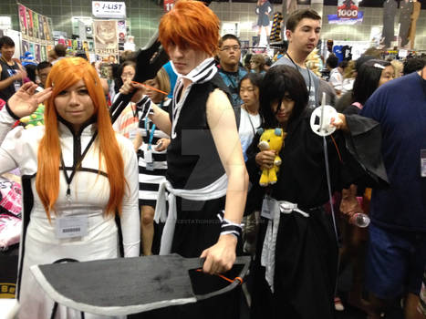 AX 2014 - Ichigo Orihima and Rukia cosplay