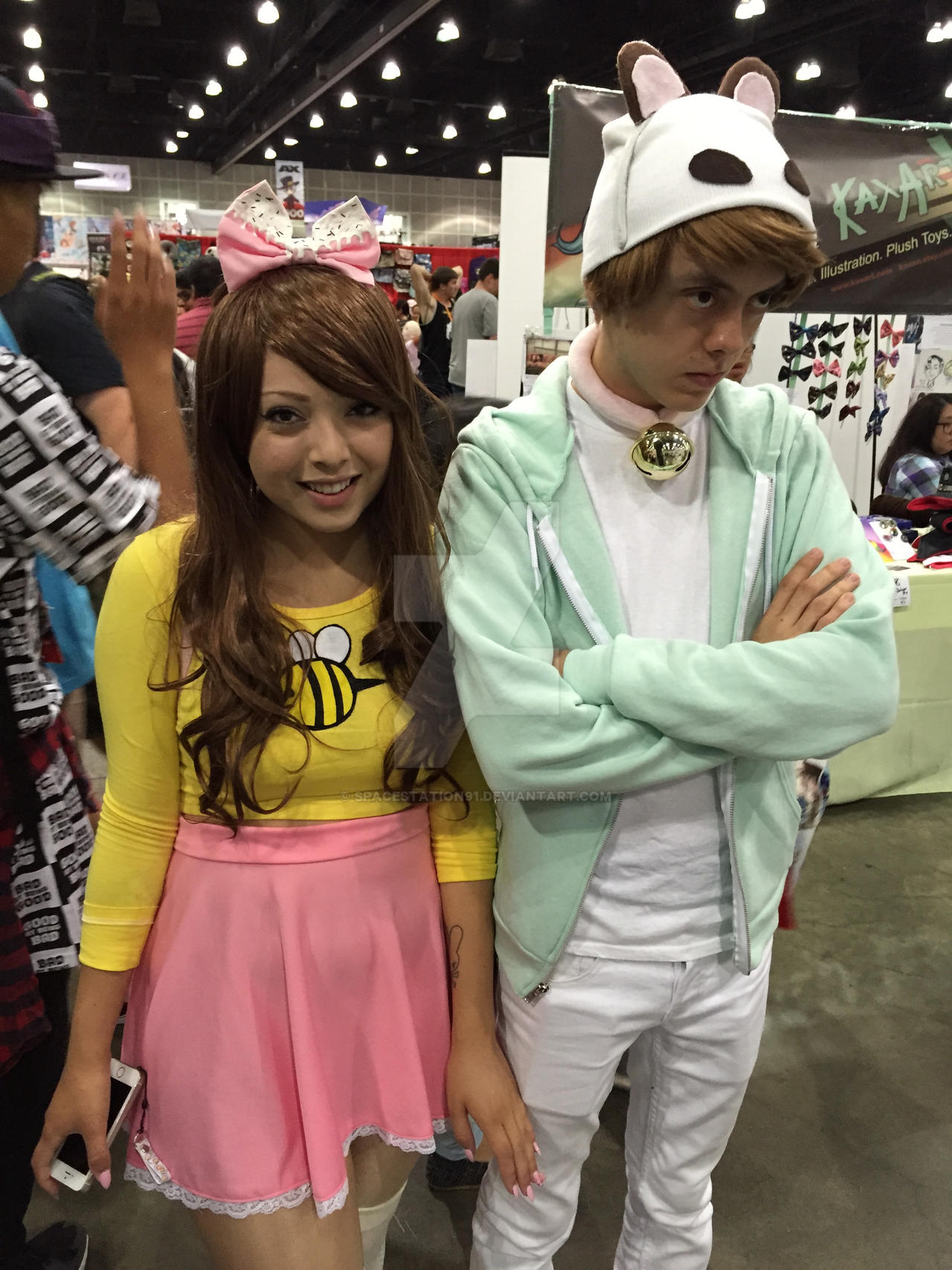 Bee And Puppycat Cosplay