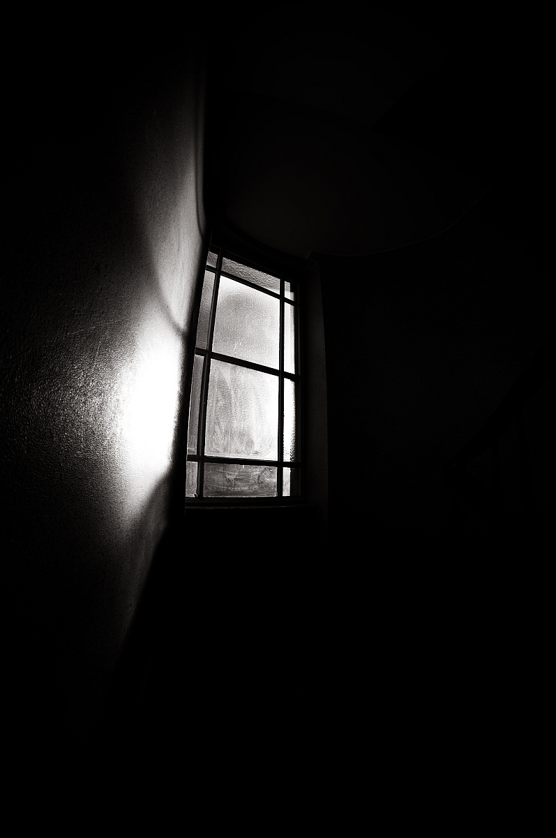 Stairway 4 - BW