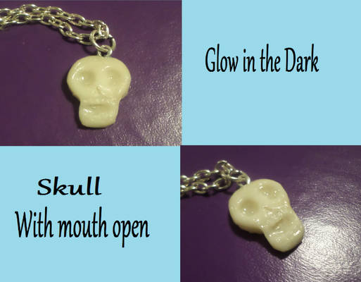 Glow in the dark Skull 2