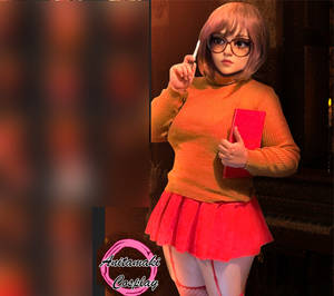 Velma in the haunted mansion I