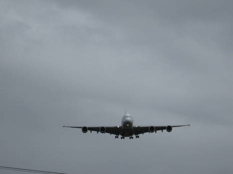 Airbus A380 landing