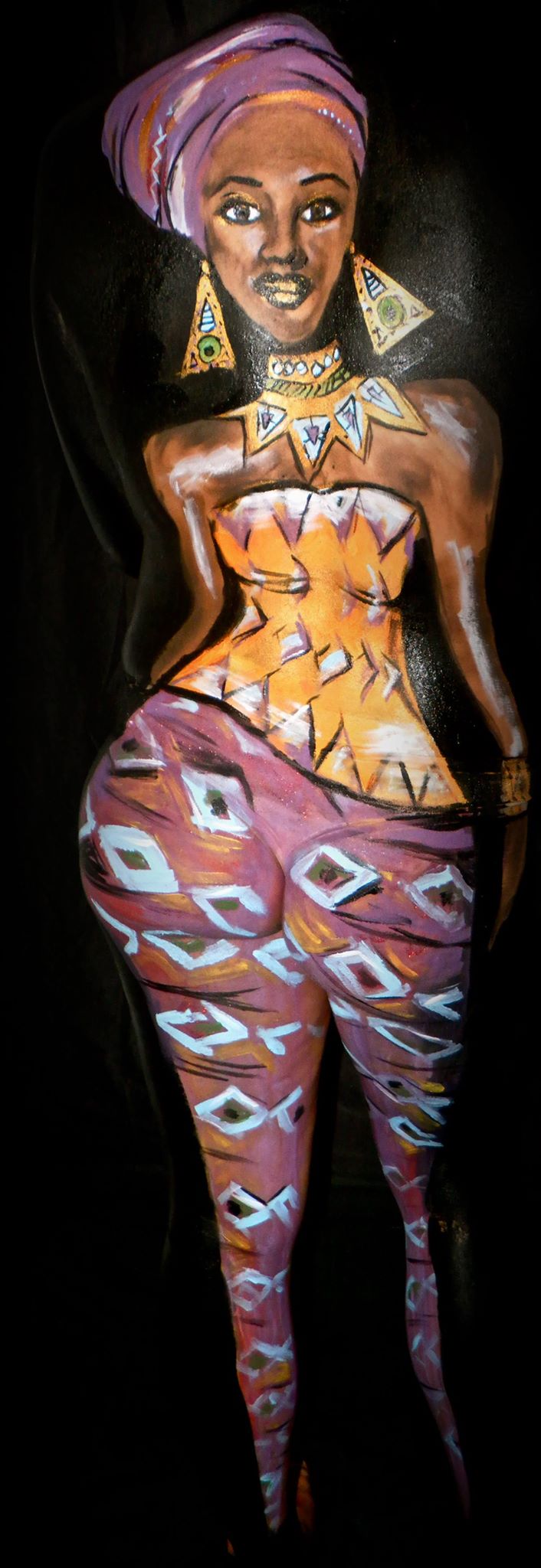 body painting african lady