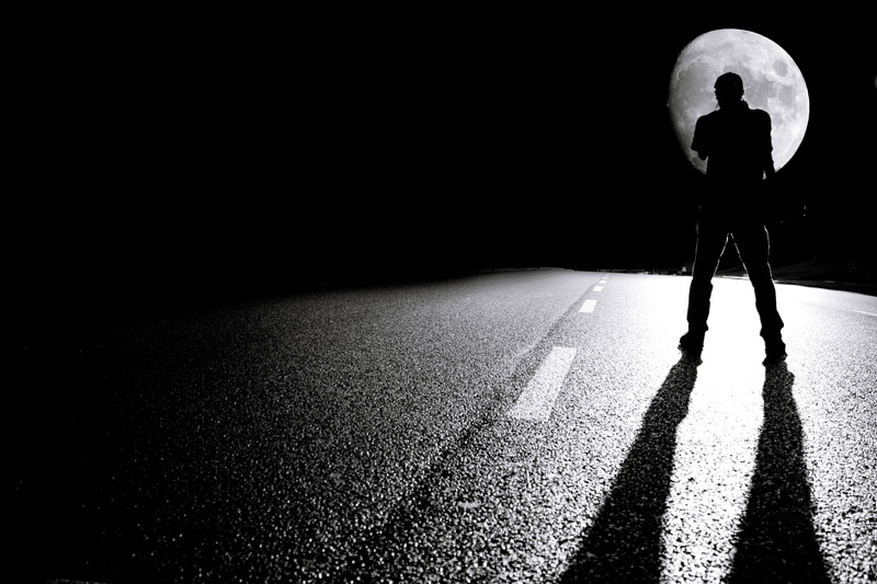 Talking to the moon by gilad