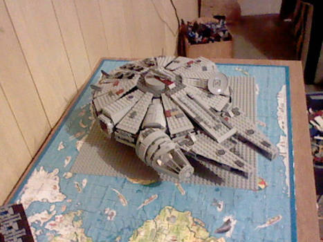 lego millenium falcon