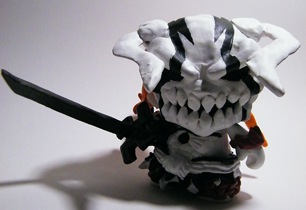 Hollow Ichigo VL Munny (Prototype) Front view.