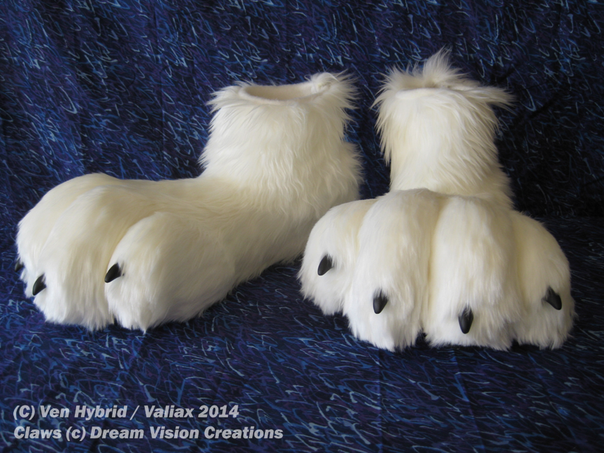 White Wolf Feetpaws