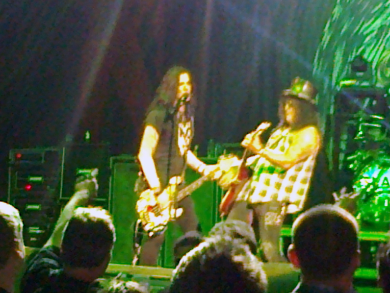 Slash's Band 18