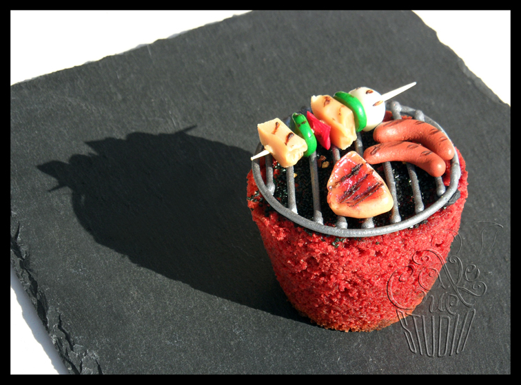 bbq cupcake by CakeUpStudio bbq cupcake by CakeUpStudio