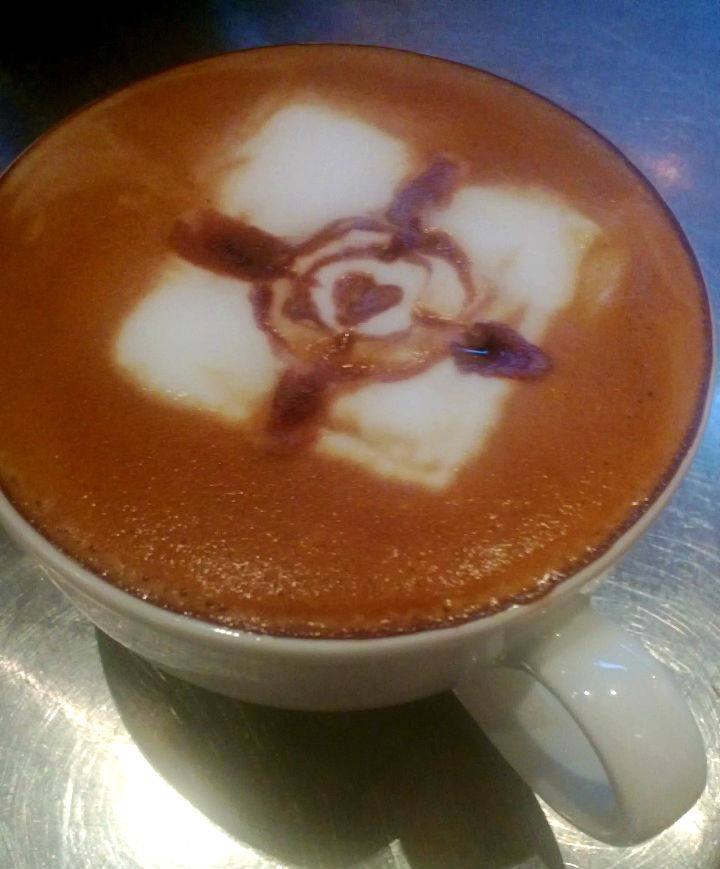 companion cube latte