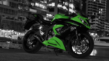 Kawasaki-zx6r-201322