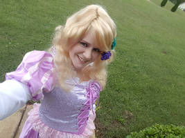 Rapunzel cosplay 2