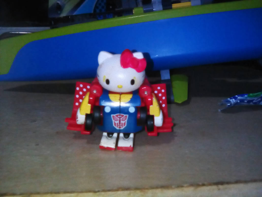 Hello Kitty Transformer by NicholasP1996 on DeviantArt