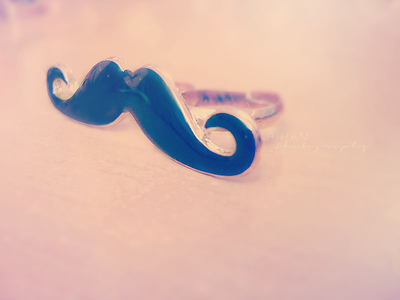 mustache ring