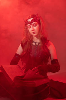 Scarlet Witch 02