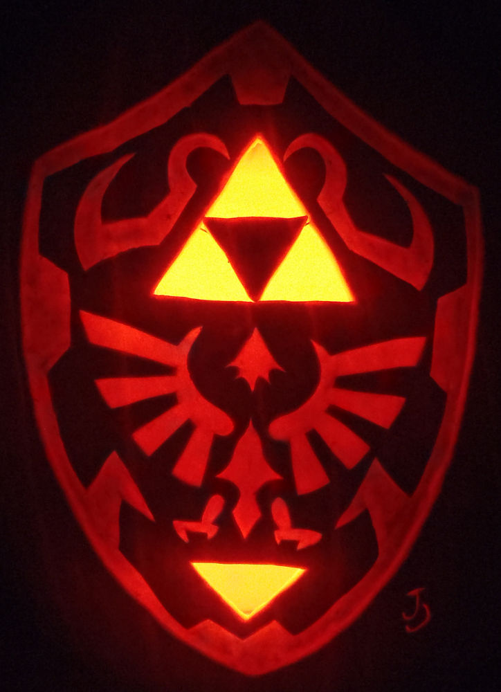 Hylian Shield Pumpkin by johwee on DeviantArt hylian-shield-pumpkin-by-johwee-on-deviantart