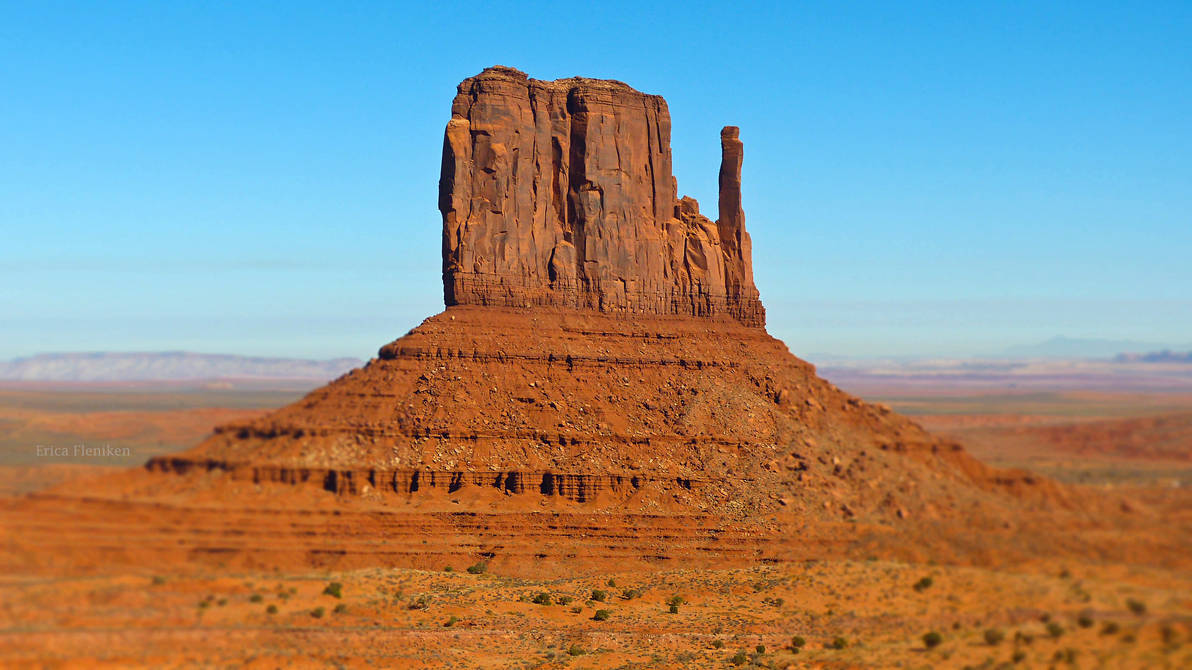 Monument Valley by DaisyDinkle