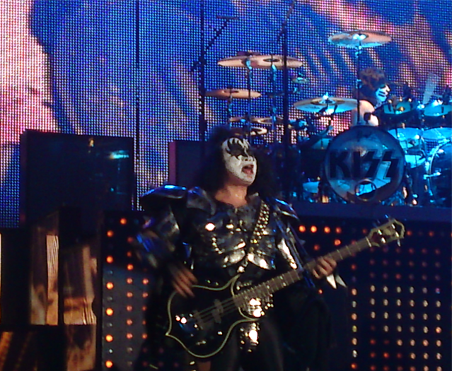 KISS Glasgow 2010 III