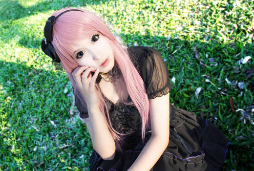 Gothic Doll - Luka Megurine