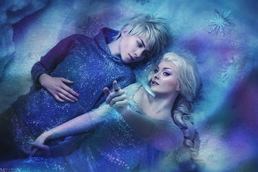 Jack and Elsa - The sky is awake