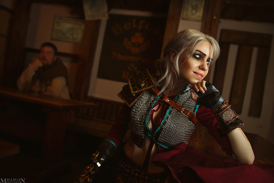 TW:WH - Ciri