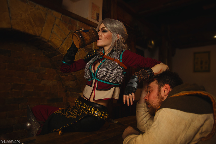 TW:WH - Ciri