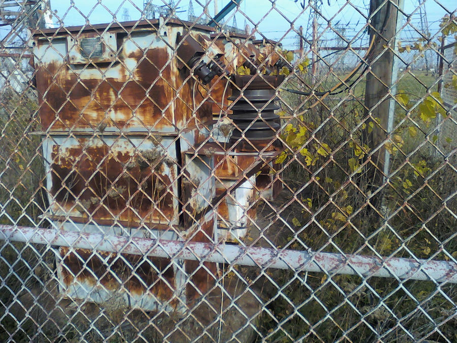 rusted generator by carbonwarrior53 on DeviantArt