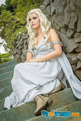 Daenerys cosplay