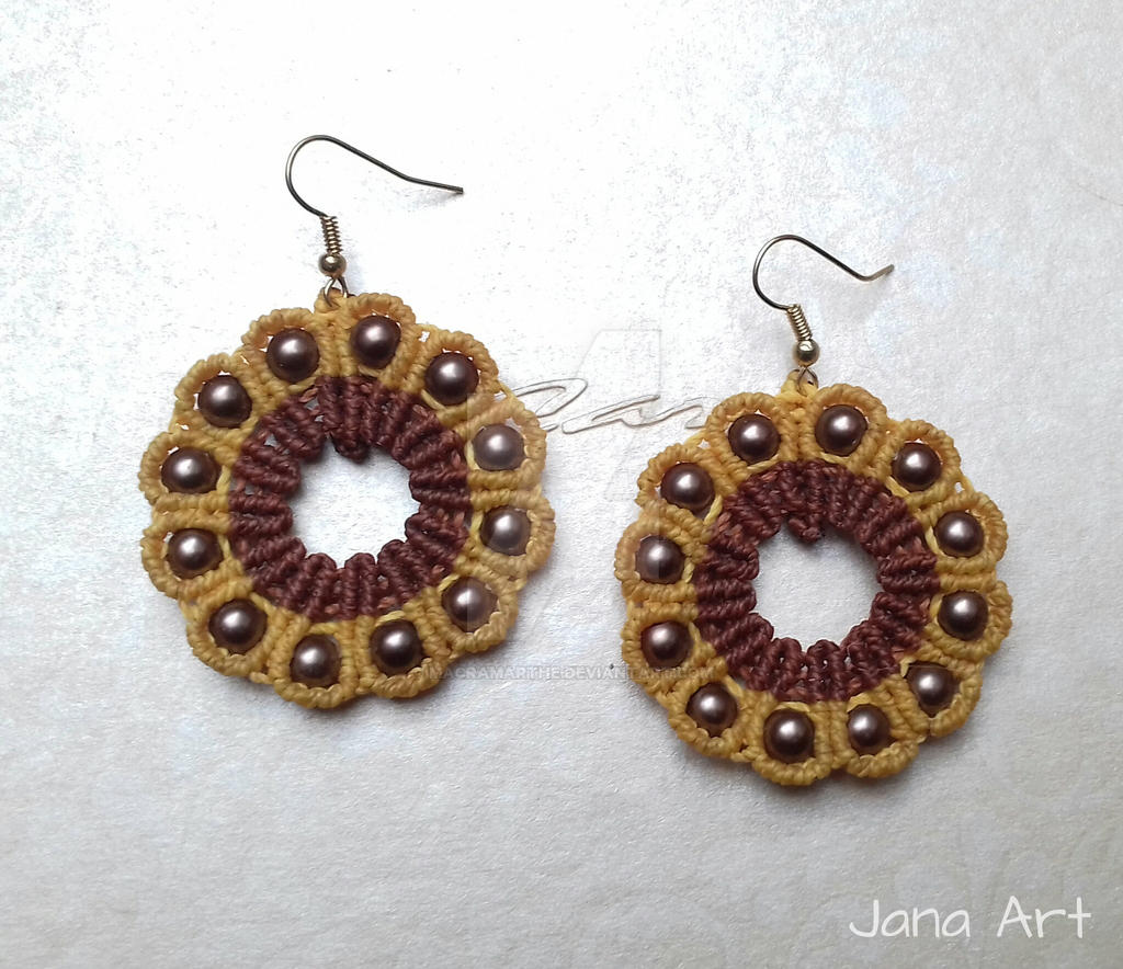 Macrame Peacock Tail earrings -Sunflowers-