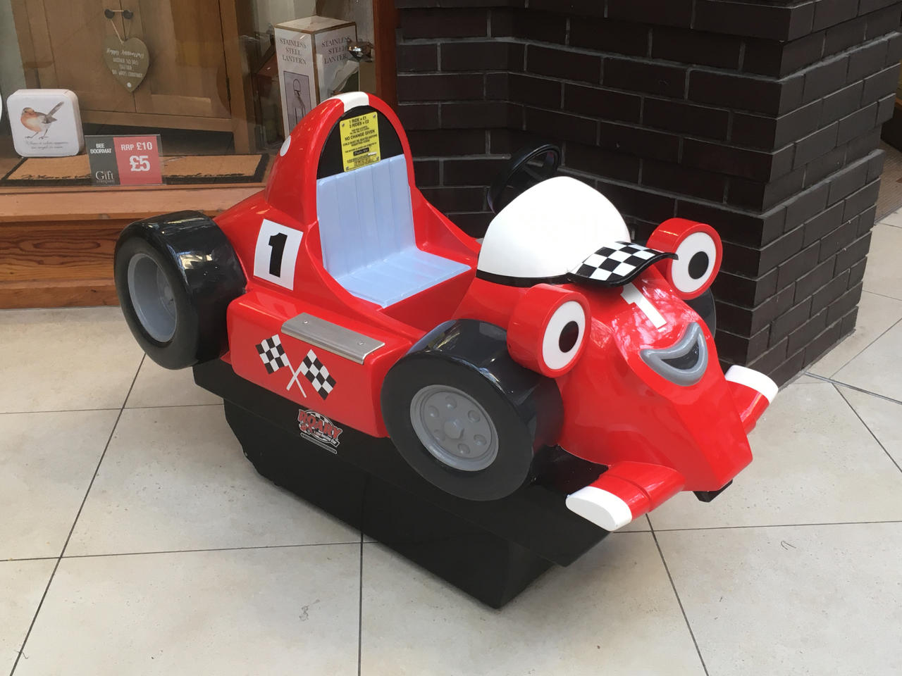 Photo-Me Roary the Racing Car Kiddie Ride by ScouserTom2 on DeviantArt