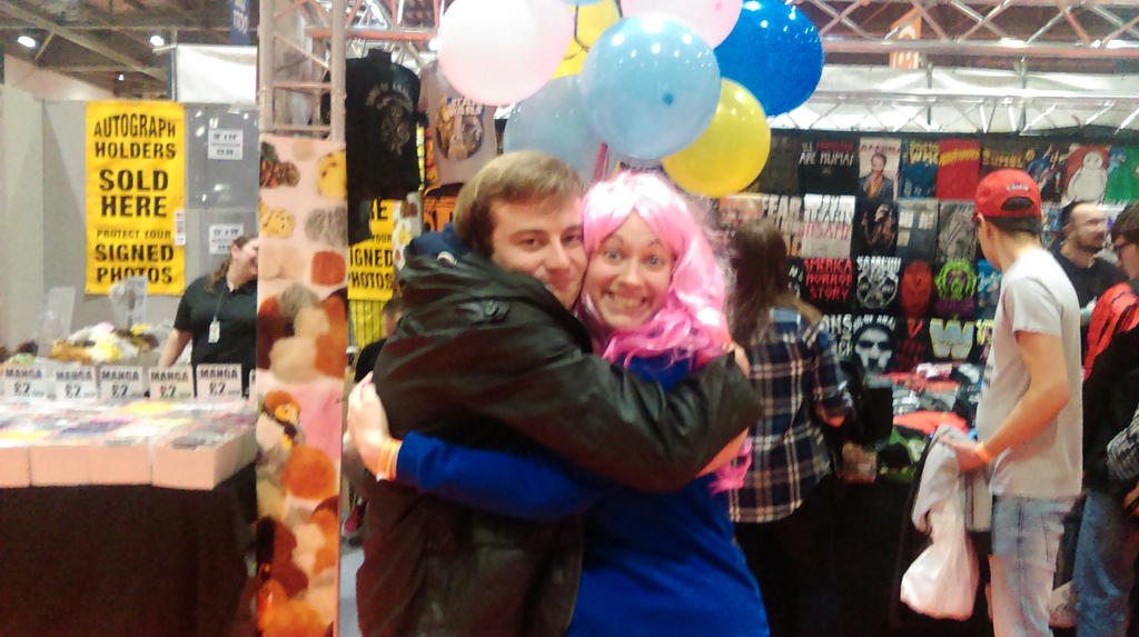 BIG SQUISHY HUG by Froodals on DeviantArt