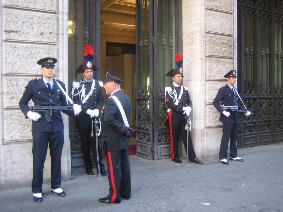 Modern Rome Guards Roman guards by Darkcry22 on DeviantArt