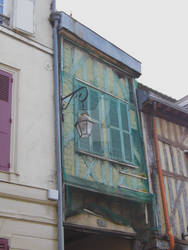 Blue house in Troyes